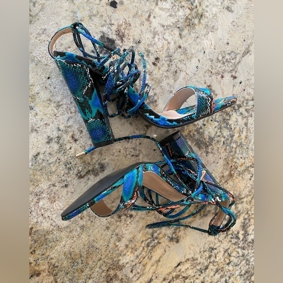 Azalea Wang Cabernet Snake Blue Ankle Wrap Sandal Size 6 - Picture 3 of 6